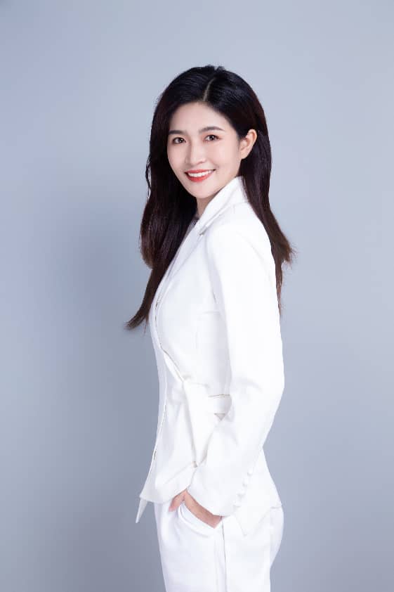 洪爽爽老师